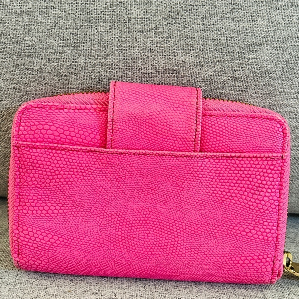 Juicy Couture Pink Chic Card Wallet - Picture 3 of 9